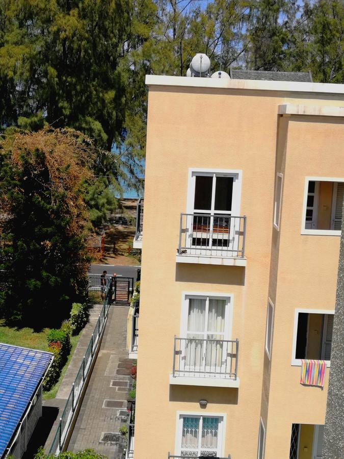 Rayon Vert Bleuphorie Beach Apartment Flic en Flac Exterior photo